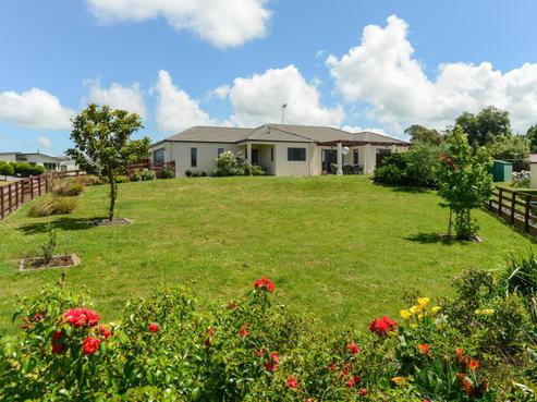 3 Parkland Drive, Waipawa