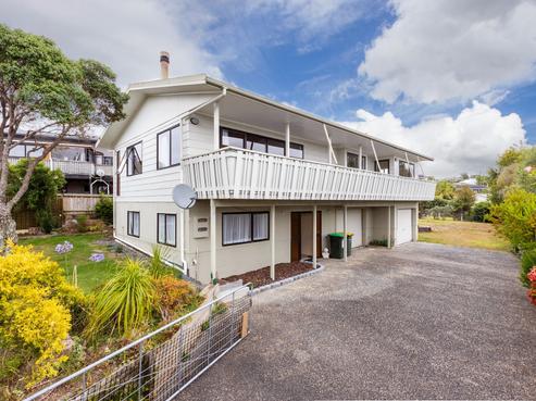 17 Gerontius Lane, Snells Beach