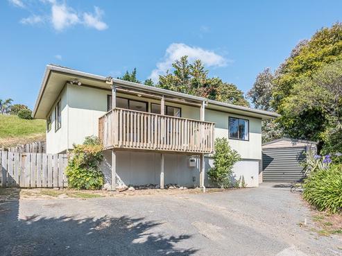 90 Aorangi Road, Paraparaumu