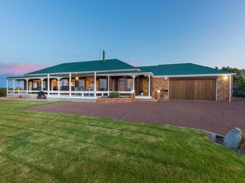 29 Puketaha Road, Swanson