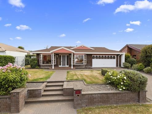 42 Ellerslie Avenue, Chartwell
