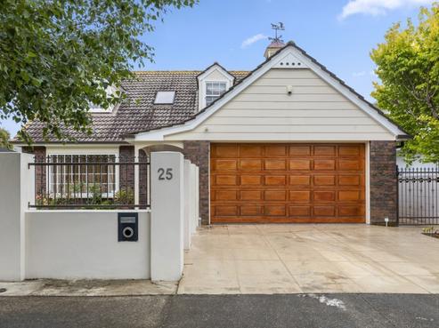 25 Orr Crescent, Lower Hutt