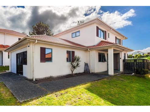 19 Midshipman Court, Gulf Harbour
