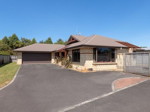 15 Logan Court, Chartwell