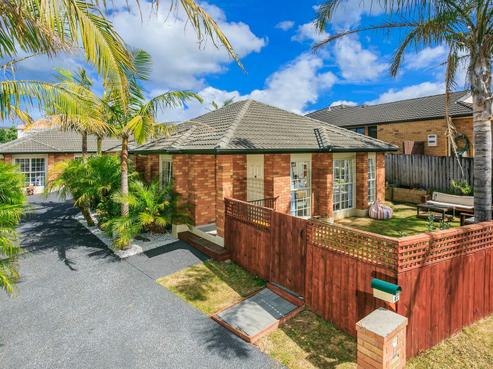 4 Bundoran Way, Pinehill
