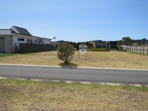 6 Lady Jocelyn Place, Whitianga