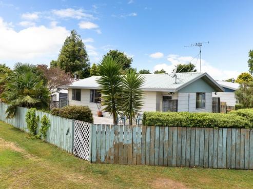 124 Scott Street, Leamington