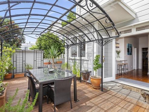 8 Park Street, Thorndon