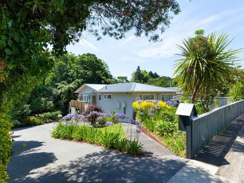 9 Beaumont Crescent, Frankleigh Park
