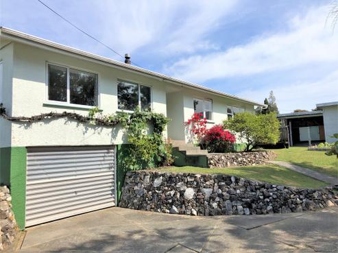 7 Bay View Terrace, Patons Rock