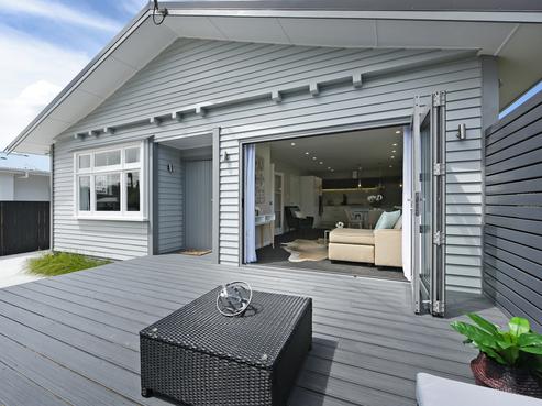 10 Victoria Street, Ebdentown