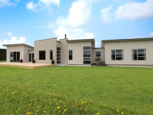 68 Wilcox Road, Tisbury