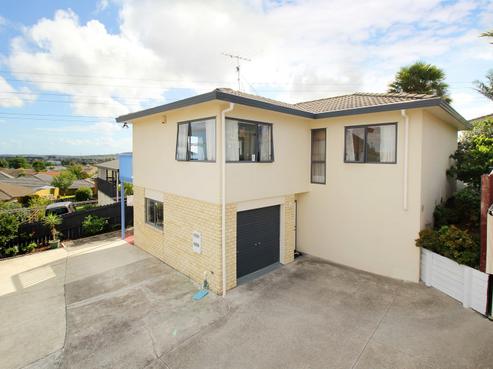 2/10 Lowburn Place, Clover Park