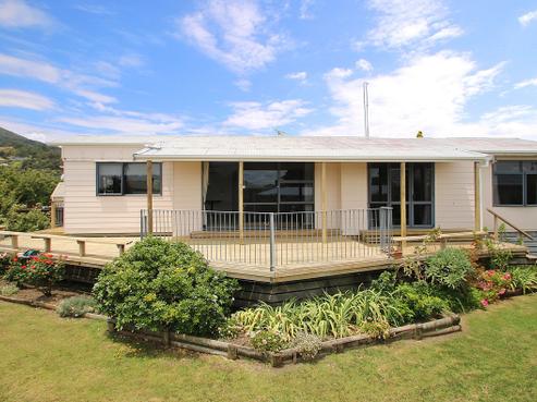 106 Margaret Place, Thames