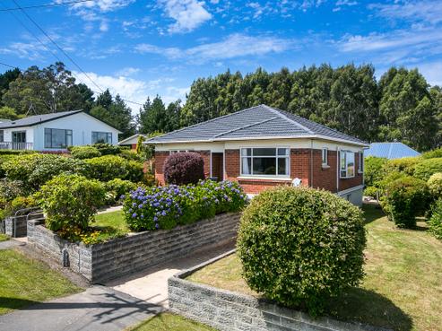 222 Highcliff Road, Shiel Hill