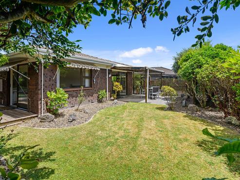 34 Holland Street, Glenholme