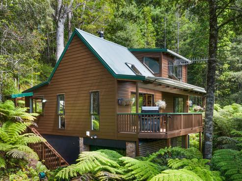 14 Kauri Loop Road, Oratia