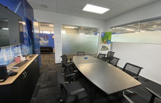 Grab this superb flexible office