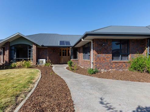 11 Saint James Avenue, Richmond