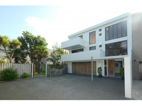 151C Rocking Horse Road, Southshore