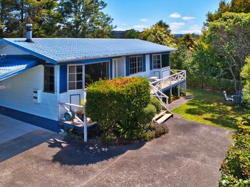 95A Atkinson Road, Titirangi