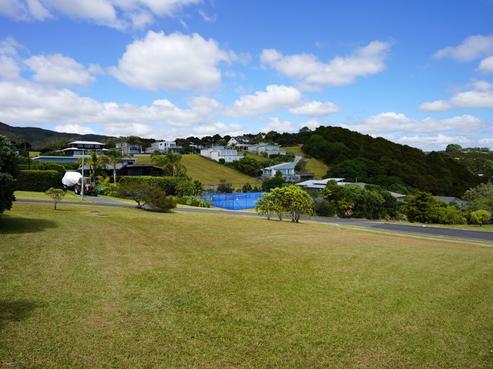 2 Gazelle Way, Langs Beach