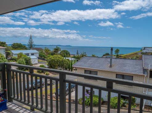 62 Stratford Drive, Cable Bay