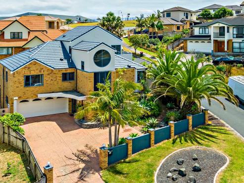 6 Chieftain Rise, Goodwood Heights