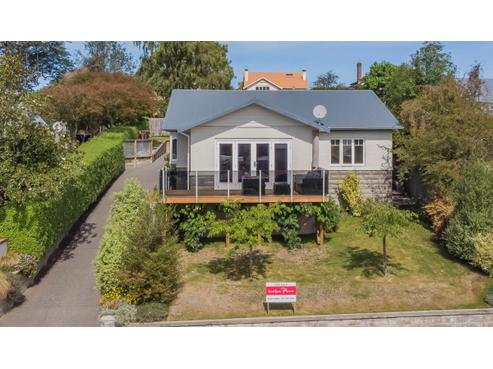 16 Grasmere Street, Waimataitai