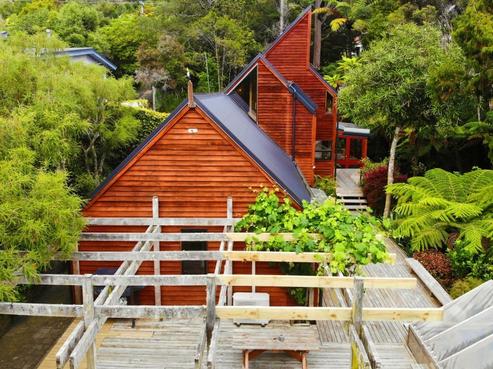 77 Wyndham Road, Pinehaven