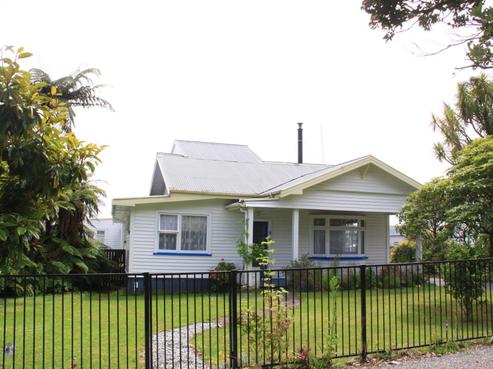 6 Perotti Street, Greymouth