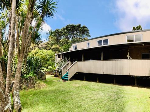 91 Glenesk Road, Piha