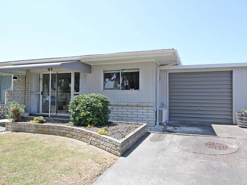 2/2 Mckeefry Avenue, Greenmeadows