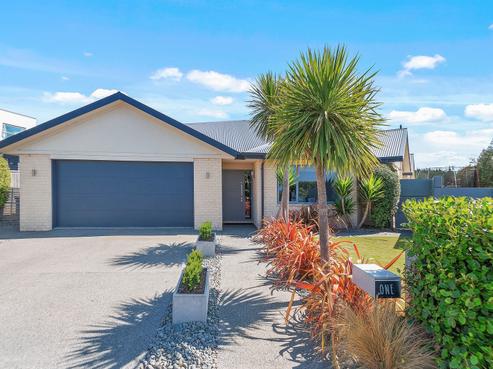 1 The Belfry, Waimairi Beach
