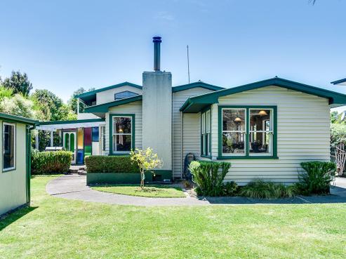 8 Caxton Street, Onekawa