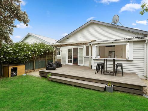 396 Jackson Street, Petone