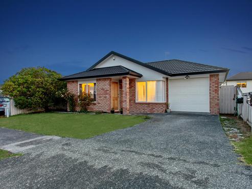 5B Charlenne Close, Ranui