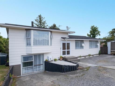 53C Pembroke Road, Stratford
