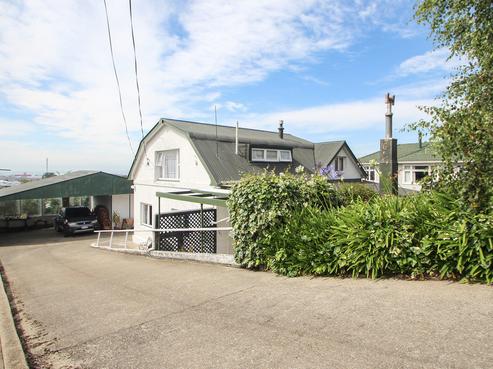 27 Tay Street, Oamaru