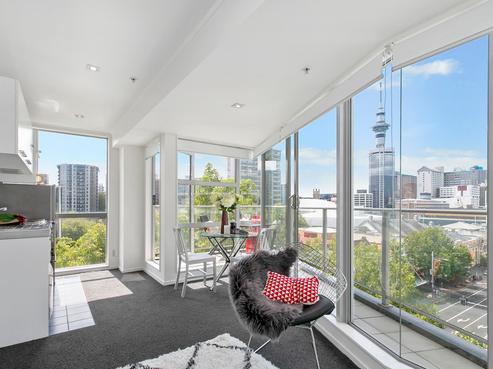 1701/430 Queen Street, Auckland Central