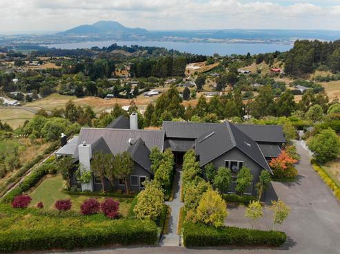 115 Highland Drive, Acacia Bay
