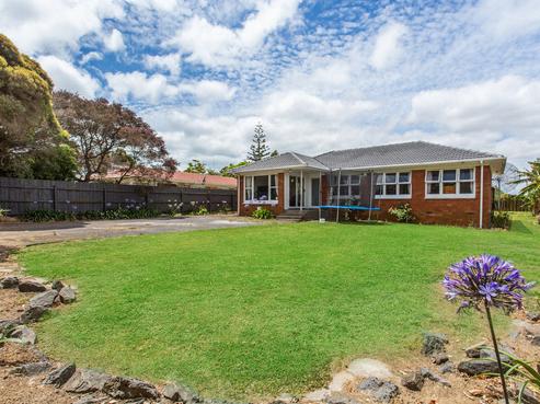 154 Gossamer Drive, Pakuranga Heights