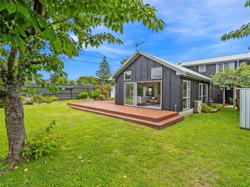 160 Manly Street, Paraparaumu Beach
