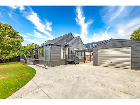 156 Rocking Horse Road, Southshore