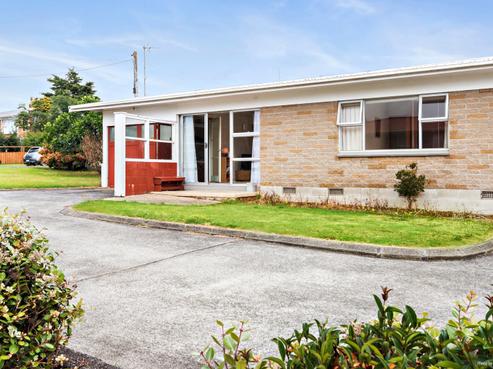 1/4 Grierson Place, Pukekohe