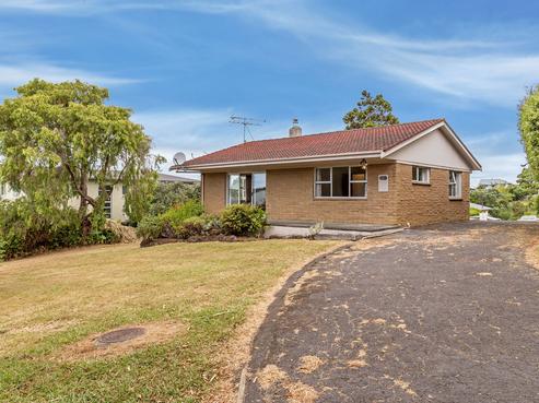 32B Everard Avenue, Army Bay