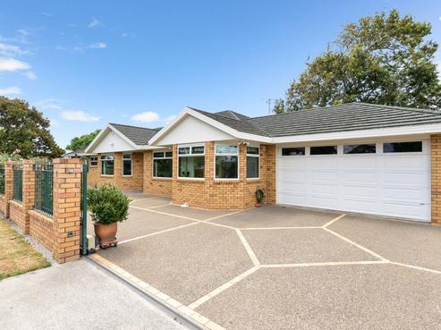 1 Heritage Avenue, Chartwell