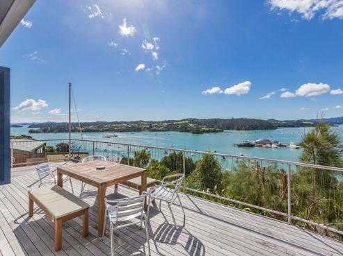 22 Sir George Back Street, Opua