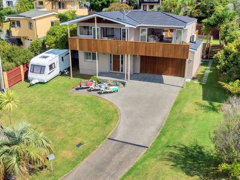 7 Rossmore Terrace, Murrays Bay