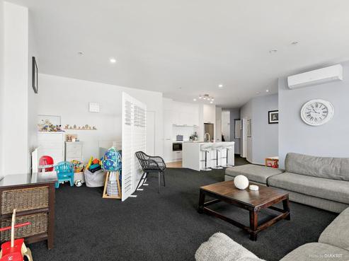 415/107 Thorndon Quay, Thorndon